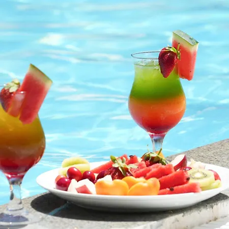 Club Monte Carlo Otel